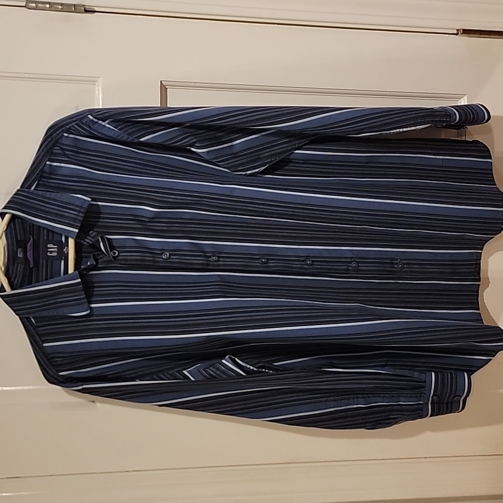 GAP dress Shirt 17-171/2 (XL)